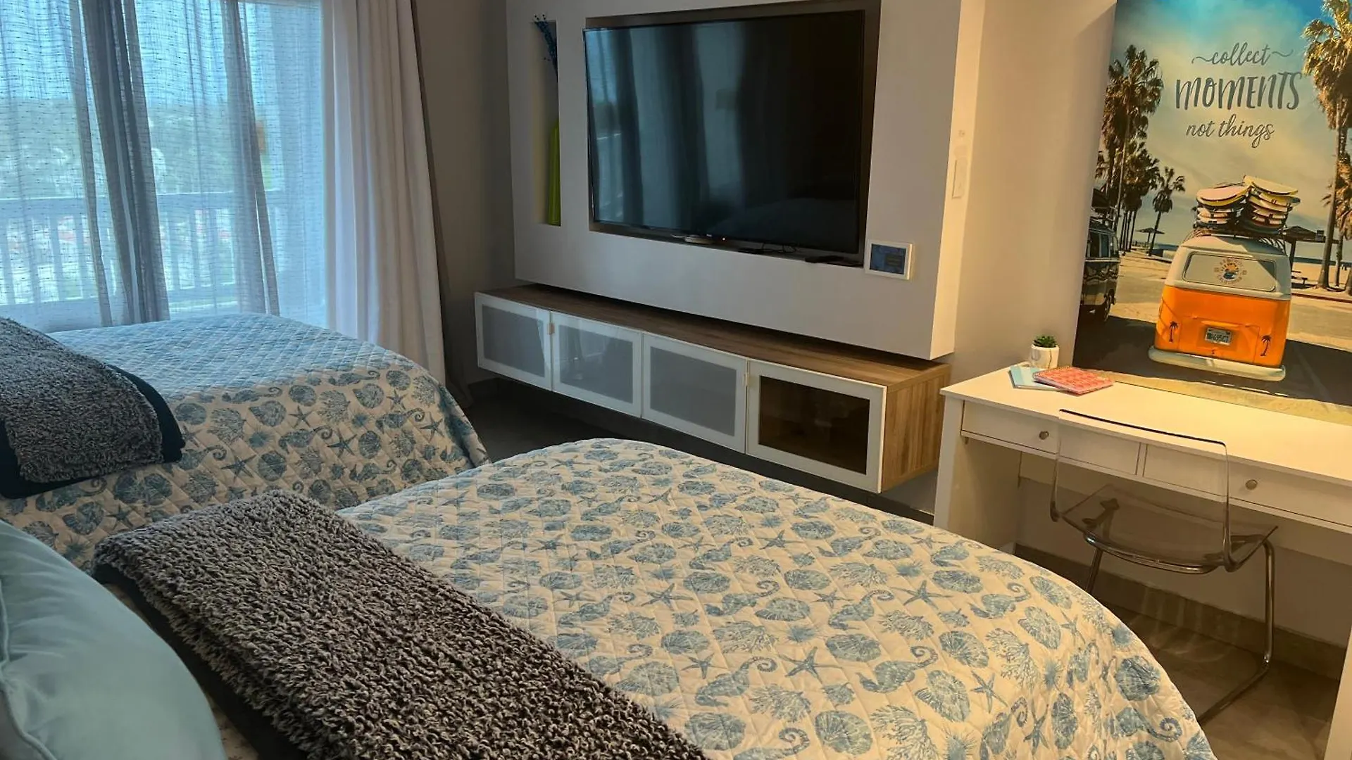 Ocean Wave Ii, Studio Suite 2 Double Beds At Aquarius Dorado Puerto Rico
